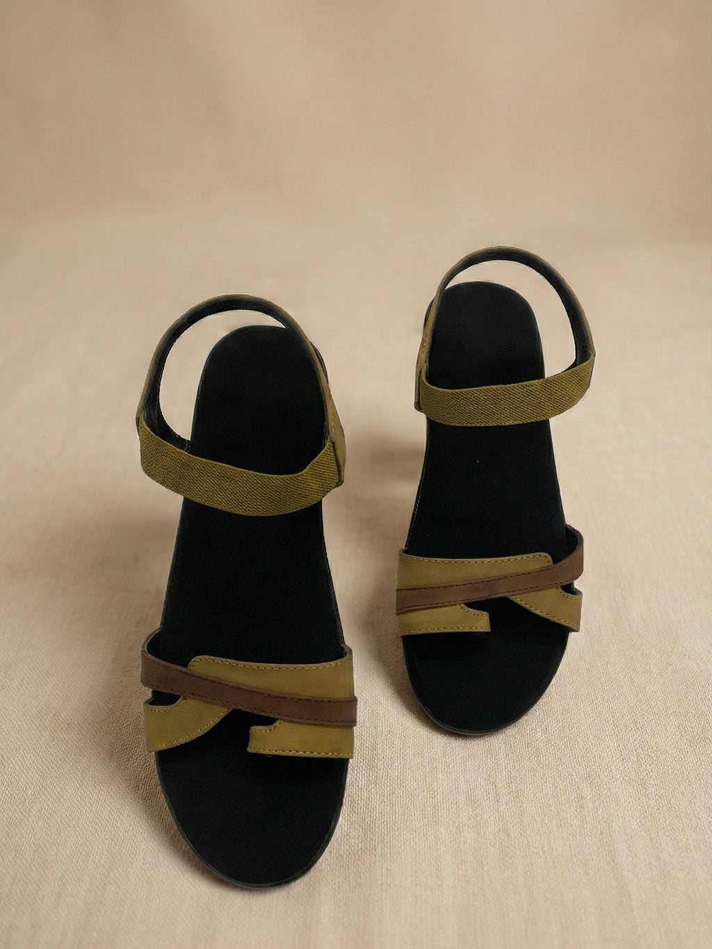 The Urban Stride Wedge Sandal – Secure Fit & All-Day Ease